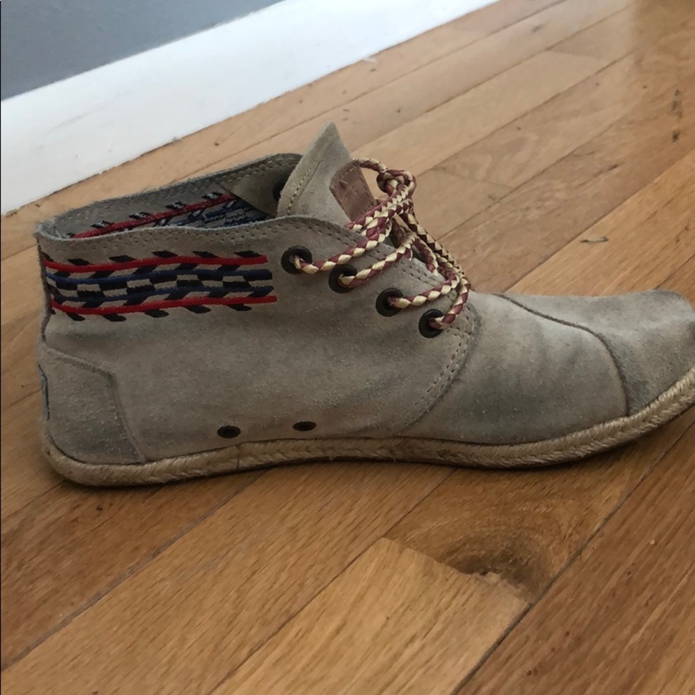 Tom’s Botas | Size 6.5